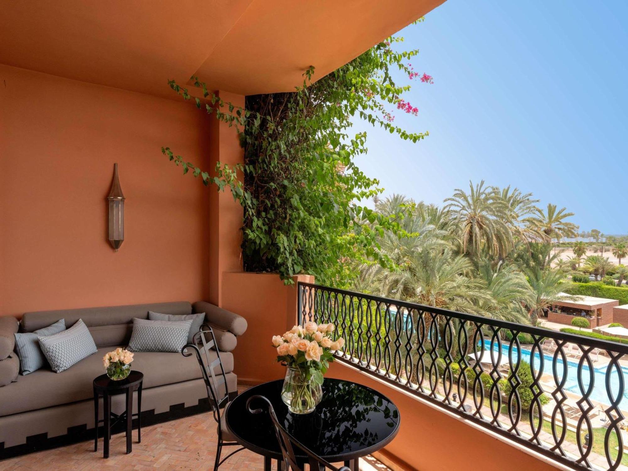 Prestige King Suite Balcony Mountain or Pool View