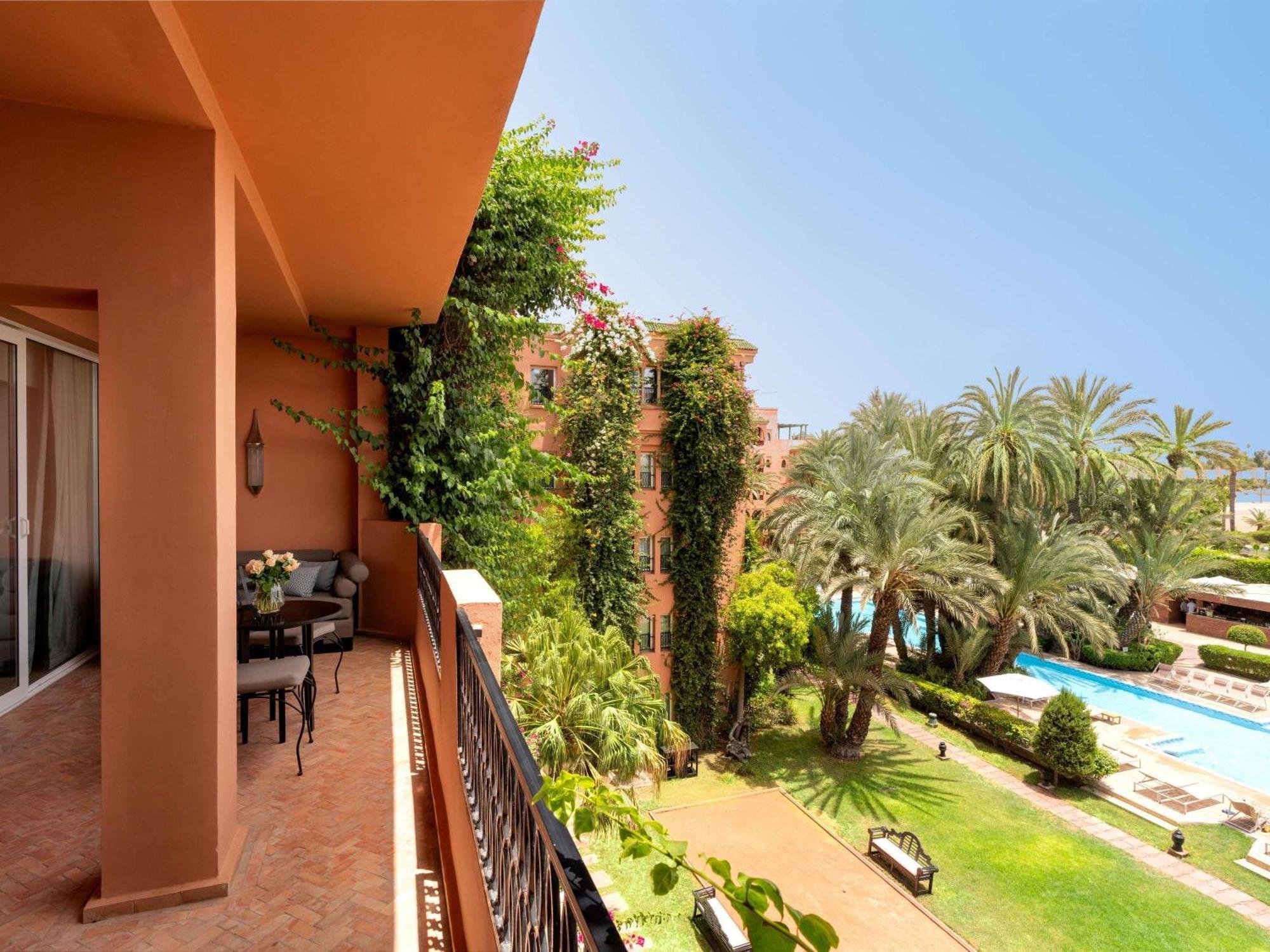 Prestige King Suite Balcony Mountain or Pool View